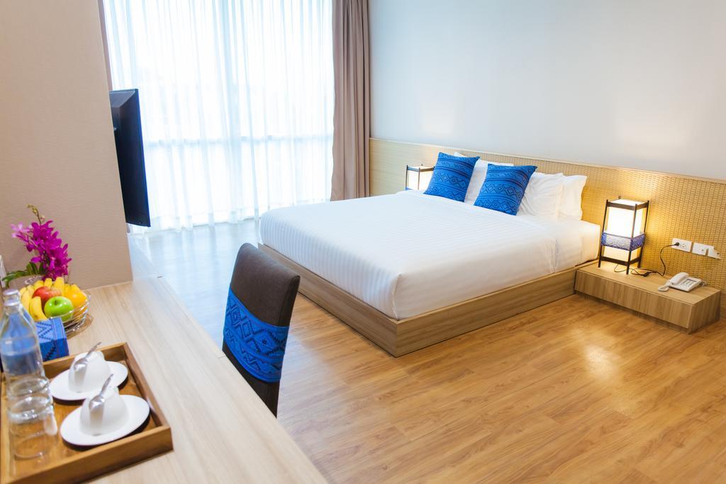 Grand Vista Hotel Chiangrai-Sha Extra Plus Чианграй Экстерьер фото