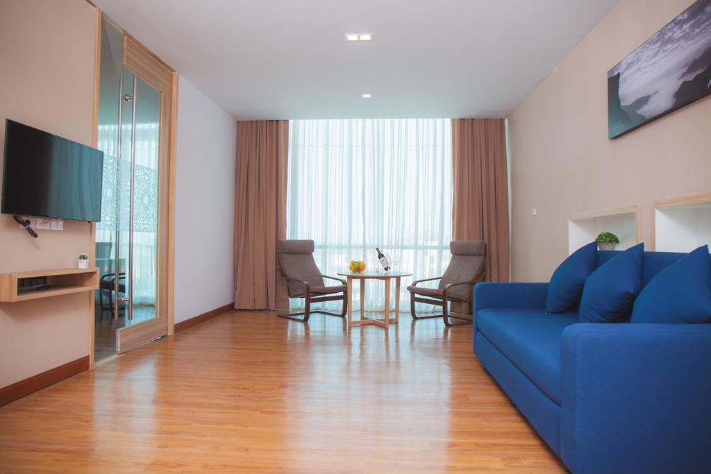 Grand Vista Hotel Chiangrai-Sha Extra Plus Чианграй Экстерьер фото